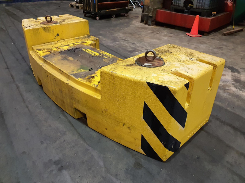Terex AC 50-1 counterweight 7450kg - Counterweight for Construction machinery: picture 2 Terex AC 50-1 counterweight 7450kg - Counterweight for Construction machinery: picture 2