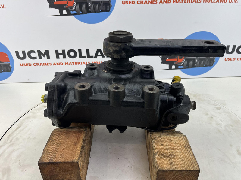 Terex AC 50-1 steering box with lever - Steering column for Crane: picture 3 Terex AC 50-1 steering box with lever - Steering column for Crane: picture 3