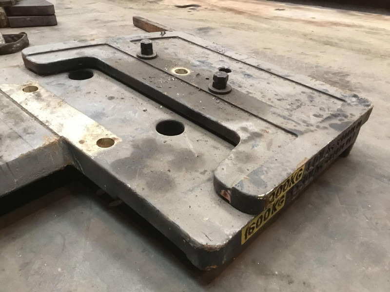 Terex PPM 400 ATT counterweight 200 kg - Counterweight for Construction machinery: picture 4 Terex PPM 400 ATT counterweight 200 kg - Counterweight for Construction machinery: picture 4