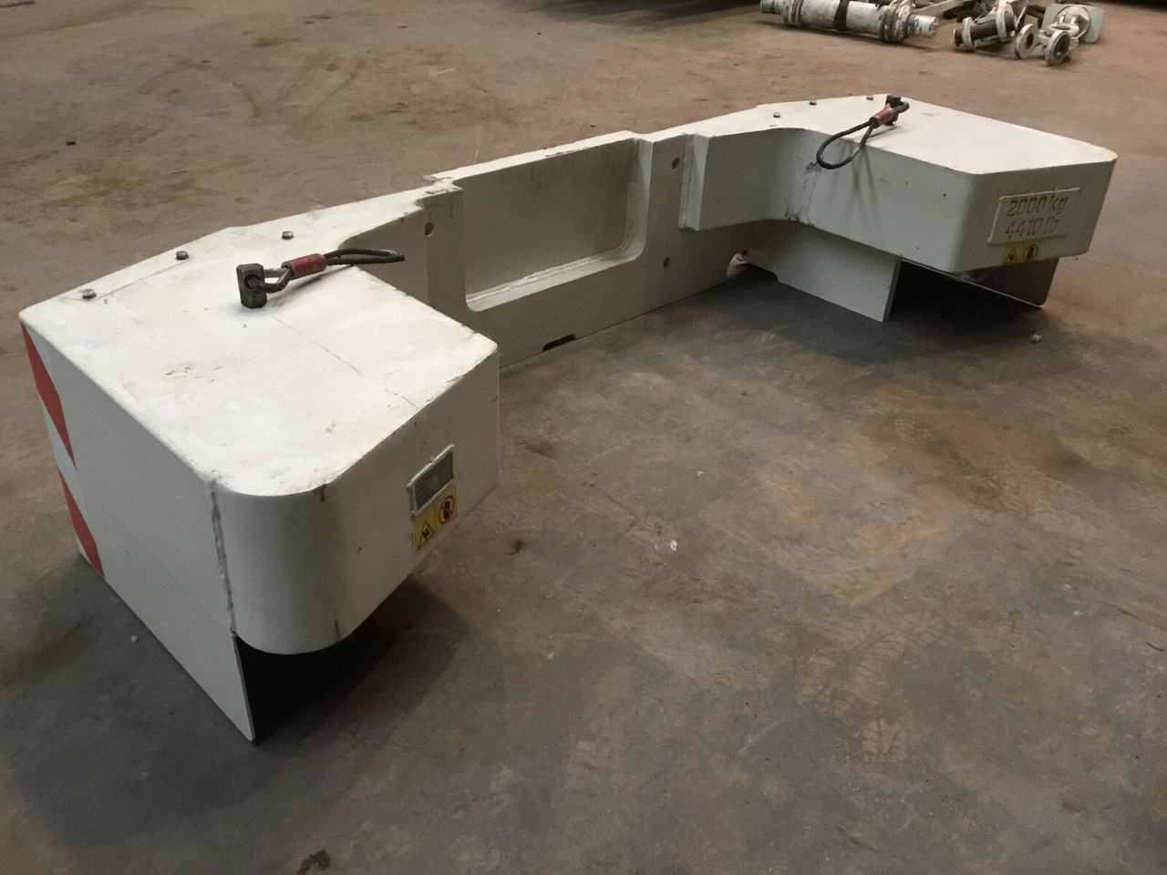Terex Terex AC 40L counterweight 2T - Counterweight for Mobile crane: picture 4 Terex Terex AC 40L counterweight 2T - Counterweight for Mobile crane: picture 4