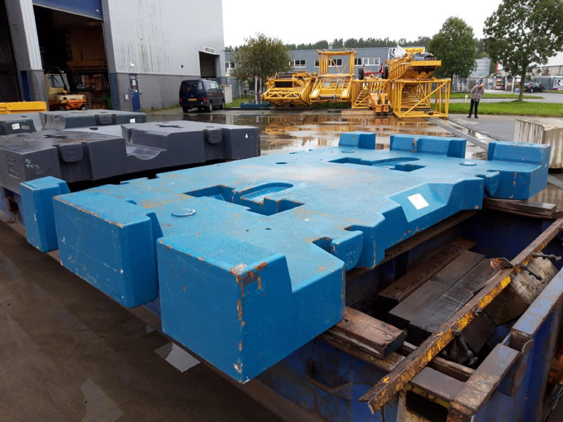 Terex Terex explorer 5800 counterweight 10,5 ton - Counterweight for Construction machinery: picture 3 Terex Terex explorer 5800 counterweight 10,5 ton - Counterweight for Construction machinery: picture 3