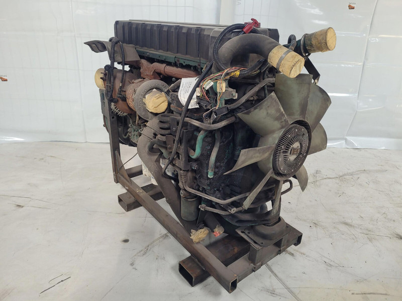Volvo Volvo D12 - Engine for Crane: picture 4 Volvo Volvo D12 - Engine for Crane: picture 4