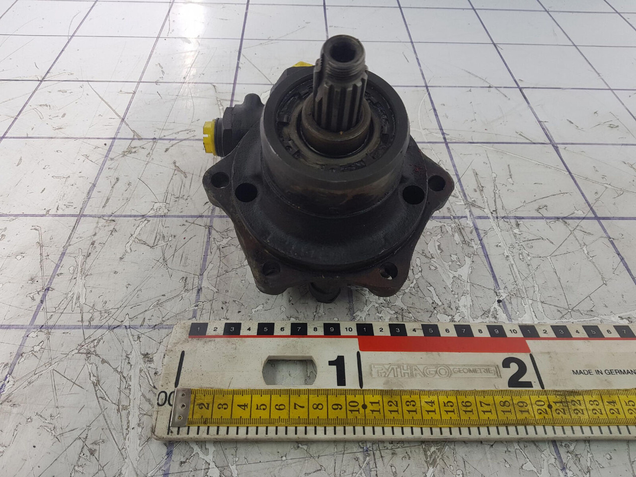 ZF steering pump - Steering pump for Crane: picture 1 ZF steering pump - Steering pump for Crane: picture 1
