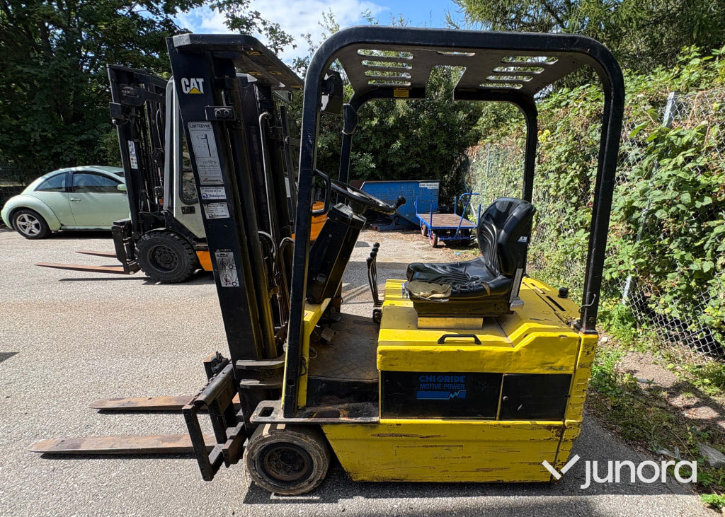 El truck - Caterpillar - Electric forklift: picture 2 El truck - Caterpillar - Electric forklift: picture 2