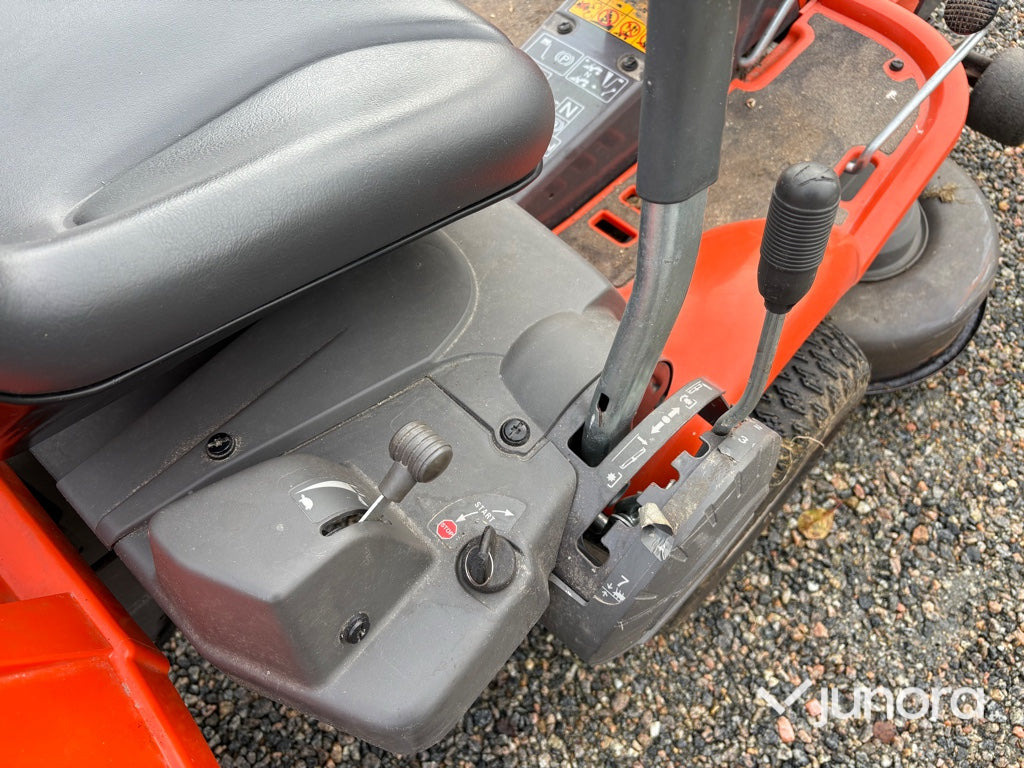 Garden mower Gräsklippare - Husqvarna Rider R13 C: picture 16 Garden mower Gräsklippare - Husqvarna Rider R13 C: picture 16