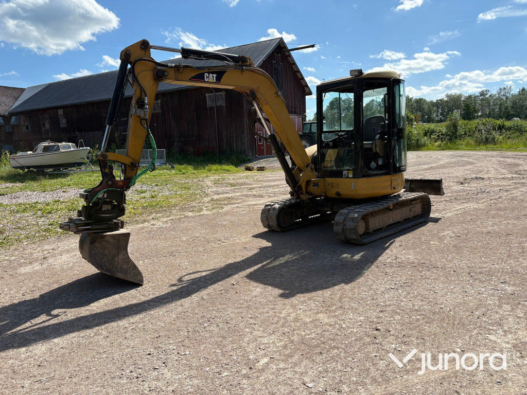 Grävmaskin CAT 304 CR 4-ton - Mini excavator: picture 2 Grävmaskin CAT 304 CR 4-ton - Mini excavator: picture 2