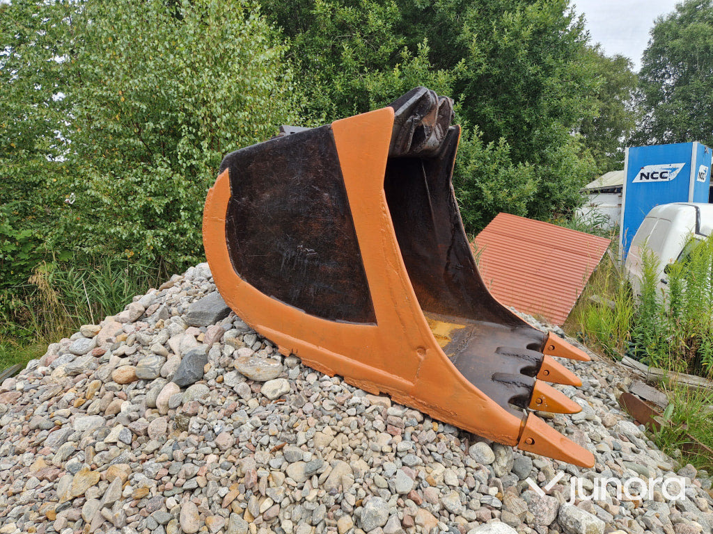 Grävskopa - Tandad - Excavator bucket: picture 3 Grävskopa - Tandad - Excavator bucket: picture 3