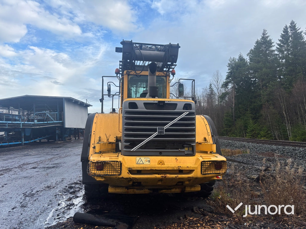 Hjullastare - Volvo L180E med High-Lift - Wheel loader: picture 5 Hjullastare - Volvo L180E med High-Lift - Wheel loader: picture 5
