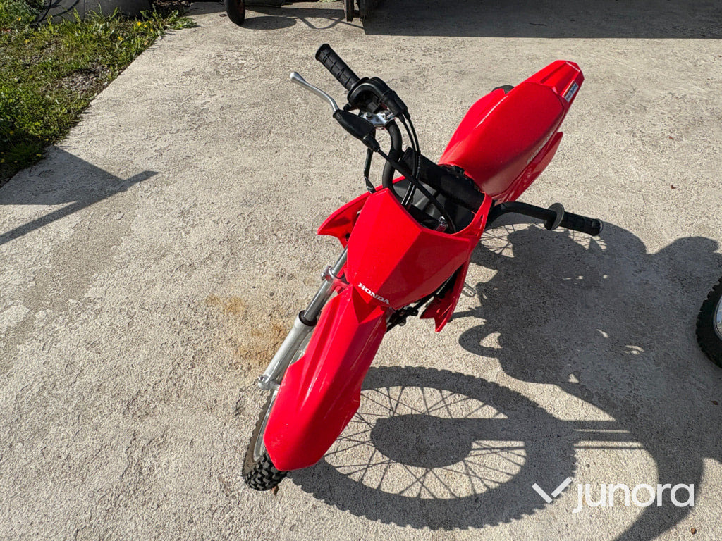 Honda SDH 110cc 2022 - Motorcycle: picture 3 Honda SDH 110cc 2022 - Motorcycle: picture 3