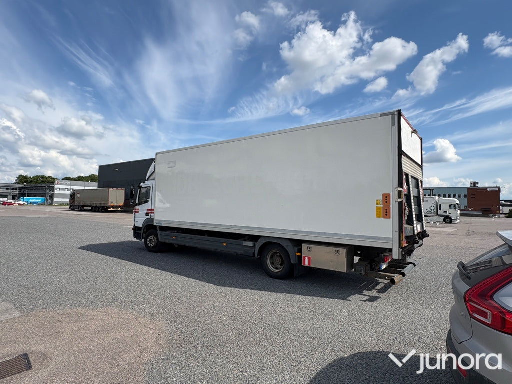 Lastbil Mercedes Atego 1223 - Box truck: picture 5 Lastbil Mercedes Atego 1223 - Box truck: picture 5