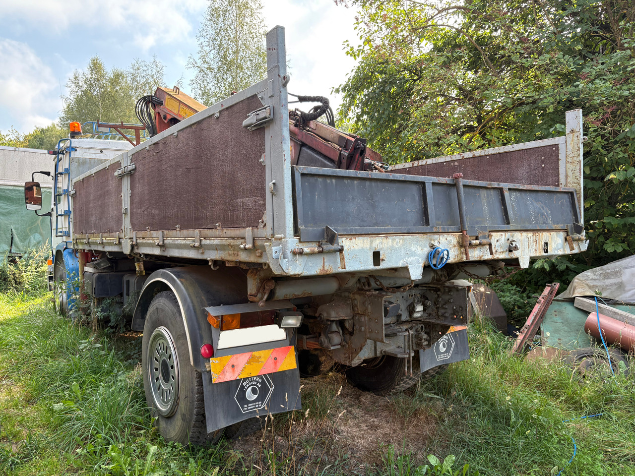 Lastbil Scania P92H 4X2 med lyftkran - Dropside/ Flatbed truck, Crane truck: picture 3 Lastbil Scania P92H 4X2 med lyftkran - Dropside/ Flatbed truck, Crane truck: picture 3