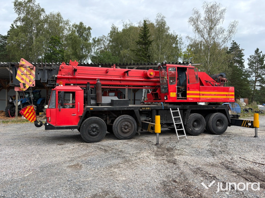 Mobilkran - Lokomo, A 351 NS - Mobile crane: picture 1 Mobilkran - Lokomo, A 351 NS - Mobile crane: picture 1