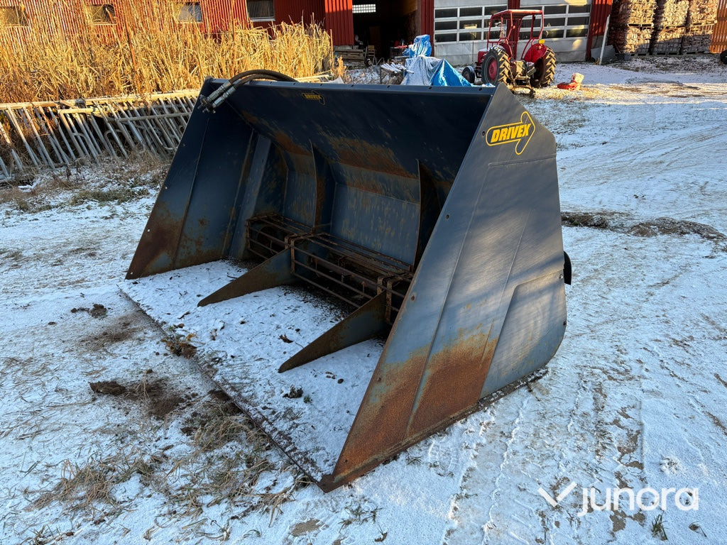 Sandspridare - DRIVEX SS30-BM - Sand/ Salt spreader: picture 1 Sandspridare - DRIVEX SS30-BM - Sand/ Salt spreader: picture 1