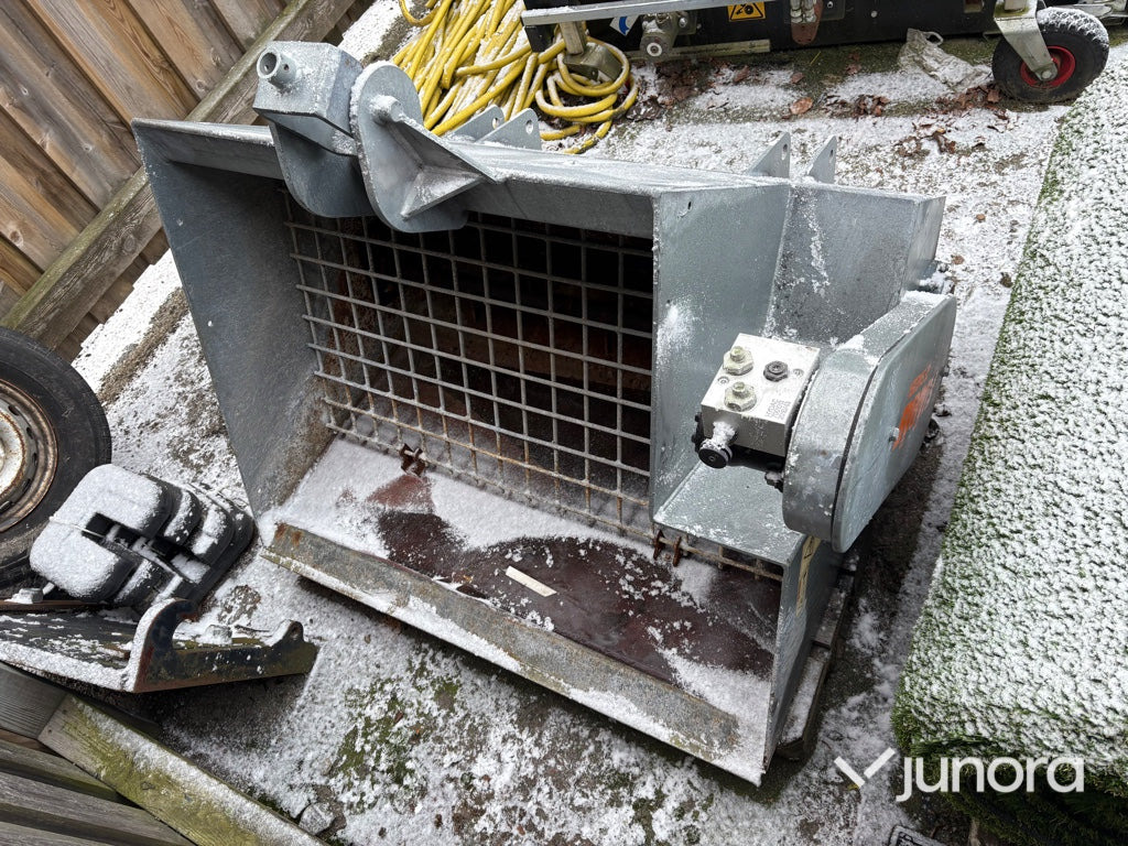 Sandspridare - Fjärås 500/1200 - Sand/ Salt spreader: picture 1 Sandspridare - Fjärås 500/1200 - Sand/ Salt spreader: picture 1