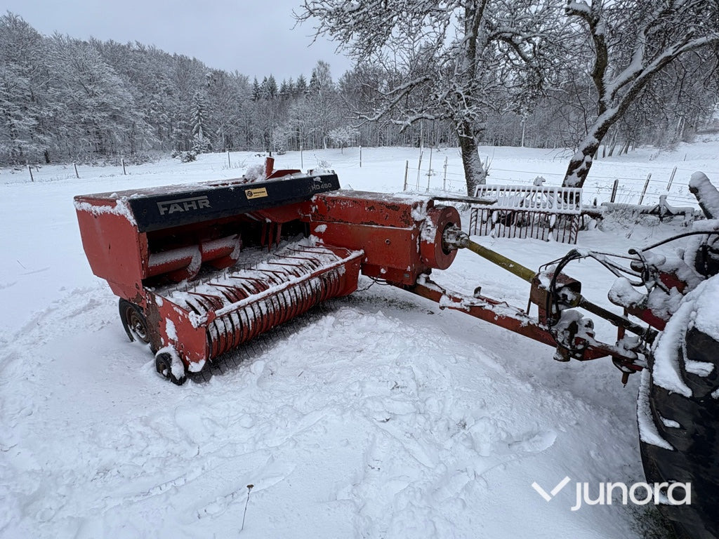 Småbalspress - Fahr HD460 - Square baler: picture 3 Småbalspress - Fahr HD460 - Square baler: picture 3