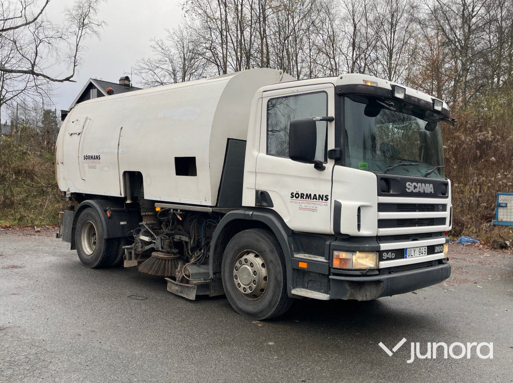 Sop och Uppsamlarbil Scania 94D / 260 - Road sweeper: picture 1 Sop och Uppsamlarbil Scania 94D / 260 - Road sweeper: picture 1