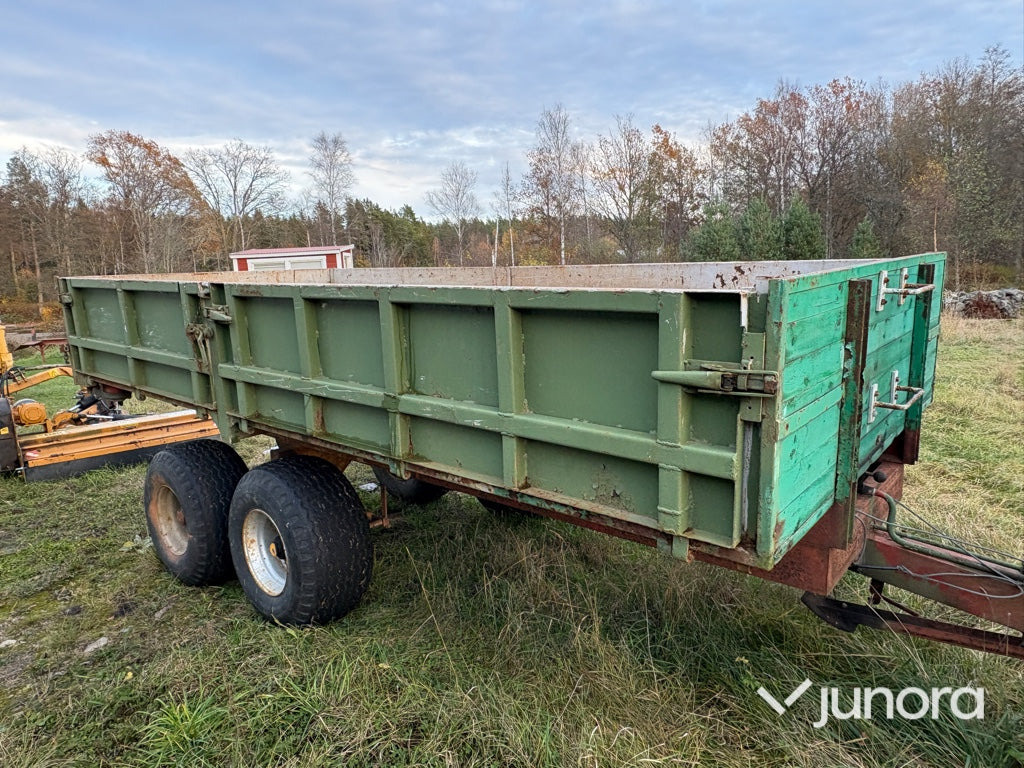Tippvagn - Farm tipping trailer/ Dumper: picture 3 Tippvagn - Farm tipping trailer/ Dumper: picture 3