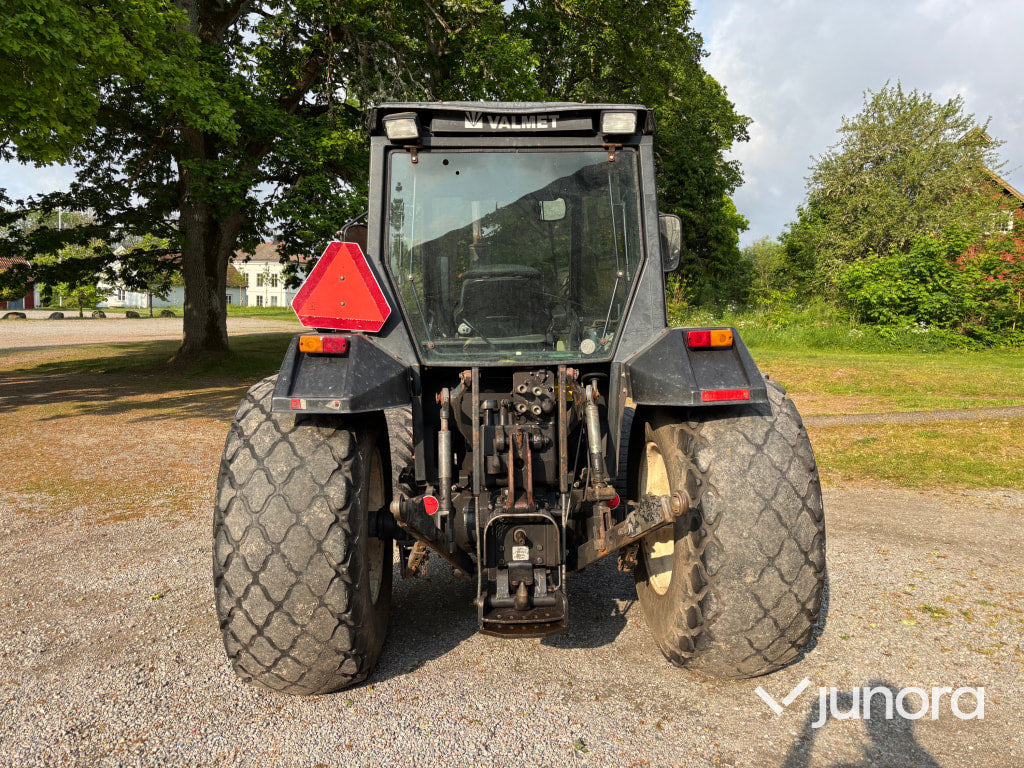 Traktor Valmet 455-4 - Farm tractor: picture 5 Traktor Valmet 455-4 - Farm tractor: picture 5