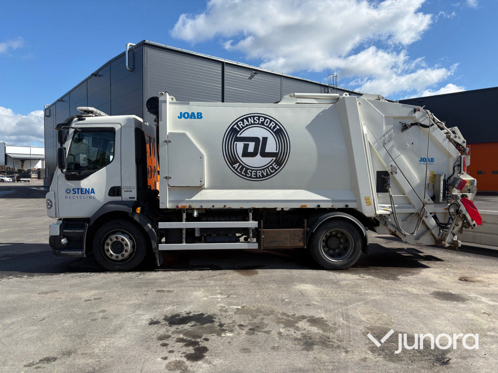Garbage truck Volvo FL 42: picture 1