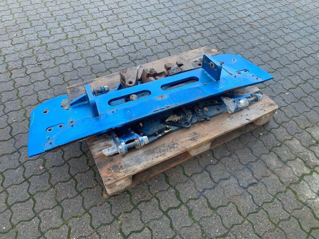 Volvo Sneplovsbeslag - Attachment for Snow removal vehicle: picture 4 Volvo Sneplovsbeslag - Attachment for Snow removal vehicle: picture 4