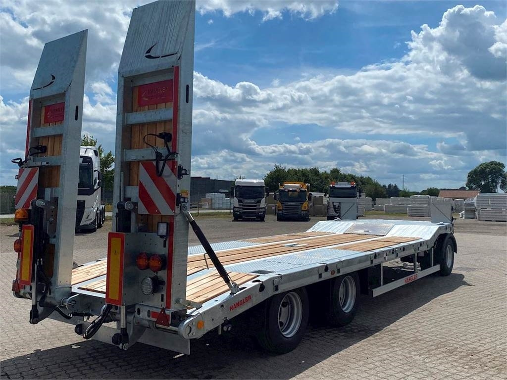 Hangler 3-aks, Hydraulisk ramper, Galvaniseret. - Low loader trailer: picture 1 Hangler 3-aks, Hydraulisk ramper, Galvaniseret. - Low loader trailer: picture 1