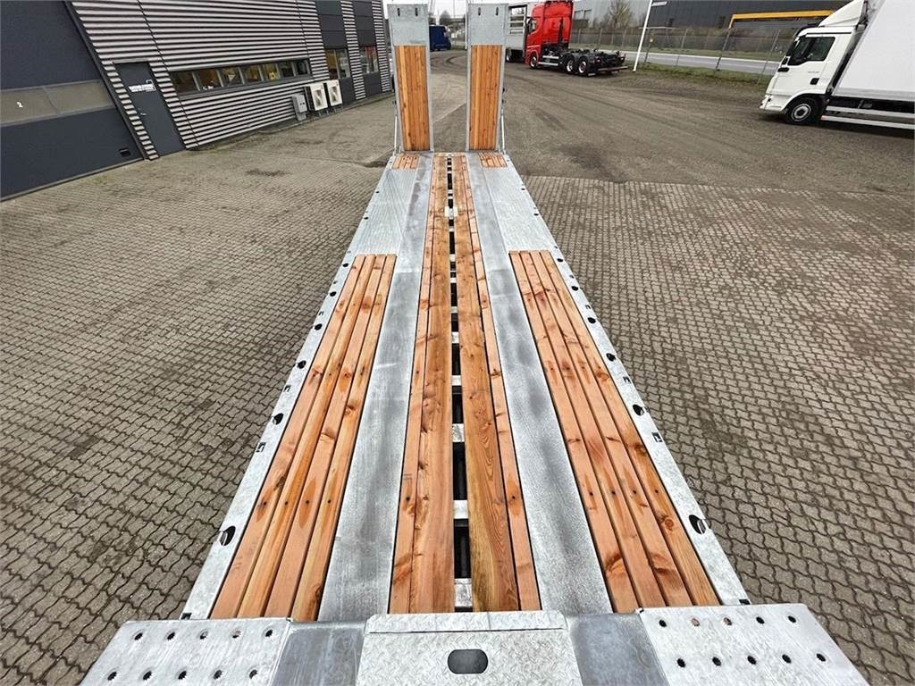 Low loader semi-trailer Hangler SDS-H 510-T 3-aks maskintrailer - dobbelt ramper: picture 9 Low loader semi-trailer Hangler SDS-H 510-T 3-aks maskintrailer - dobbelt ramper: picture 9