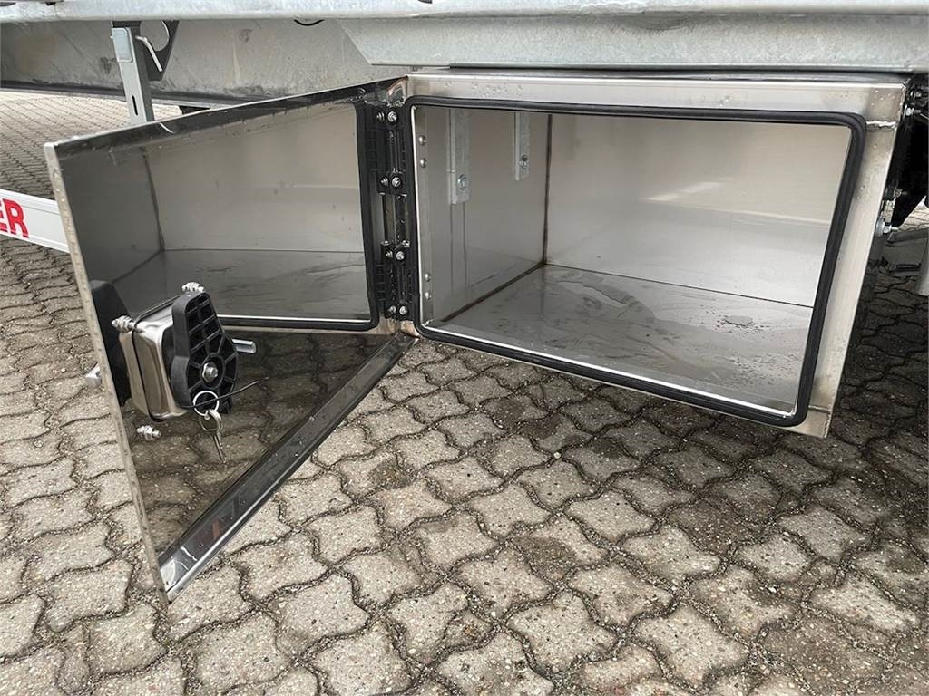 Low loader semi-trailer Hangler SDS-H 510-T 3-aks maskintrailer - dobbelt ramper: picture 10 Low loader semi-trailer Hangler SDS-H 510-T 3-aks maskintrailer - dobbelt ramper: picture 10