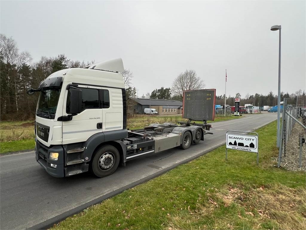 MAN TGS 26-500 6x2-4 LL - Container transporter/ Swap body truck: picture 1 MAN TGS 26-500 6x2-4 LL - Container transporter/ Swap body truck: picture 1