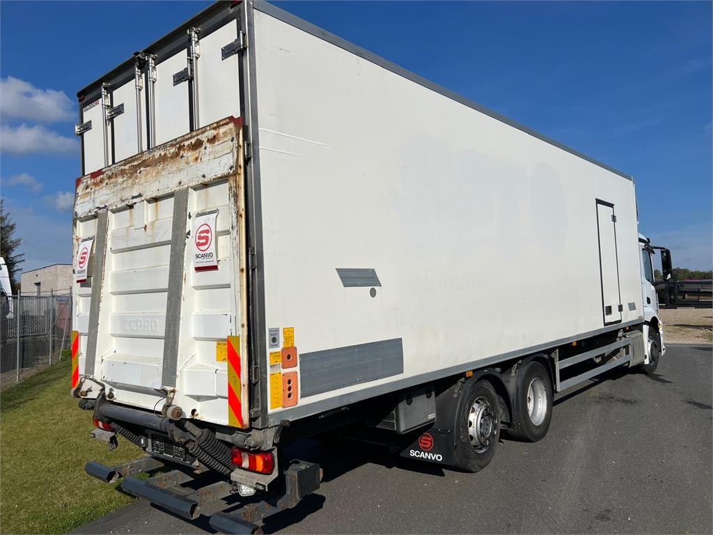 Mercedes-Benz Actros 2530 L 6x2*4 - Refrigerator truck: picture 3 Mercedes-Benz Actros 2530 L 6x2*4 - Refrigerator truck: picture 3