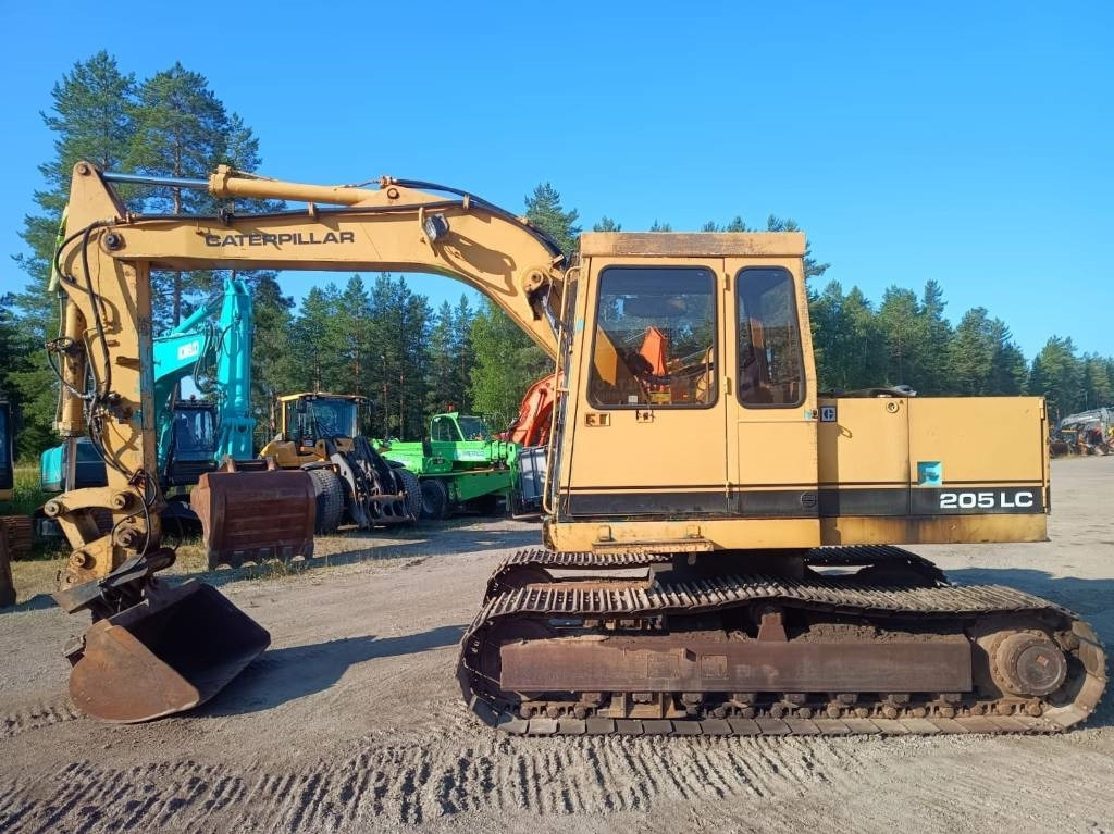 CAT 205LC - Crawler excavator: picture 1 CAT 205LC - Crawler excavator: picture 1