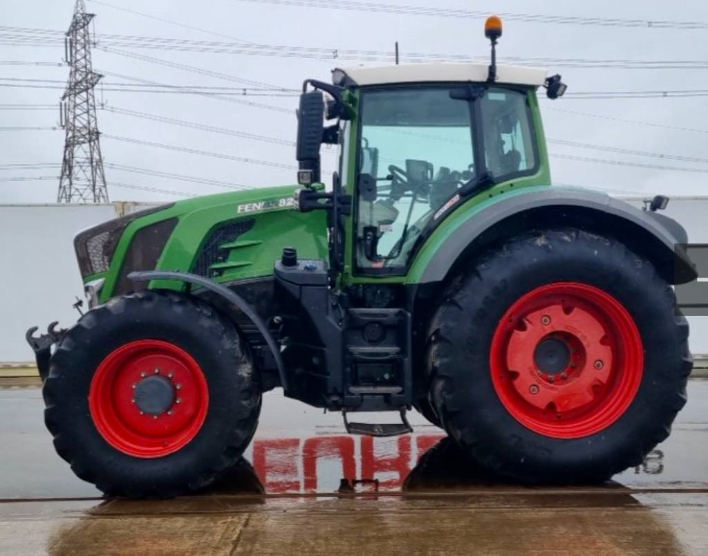 Fendt 828 S4 Profi Plus - Farm tractor: picture 2 Fendt 828 S4 Profi Plus - Farm tractor: picture 2