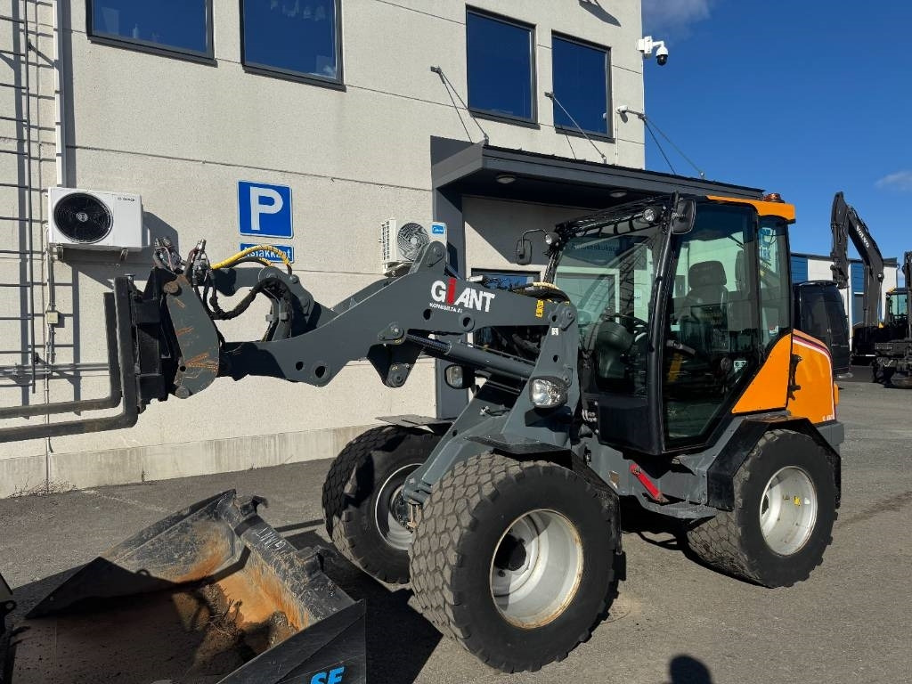 GiANT V 6004 T - Compact loader: picture 4 GiANT V 6004 T - Compact loader: picture 4