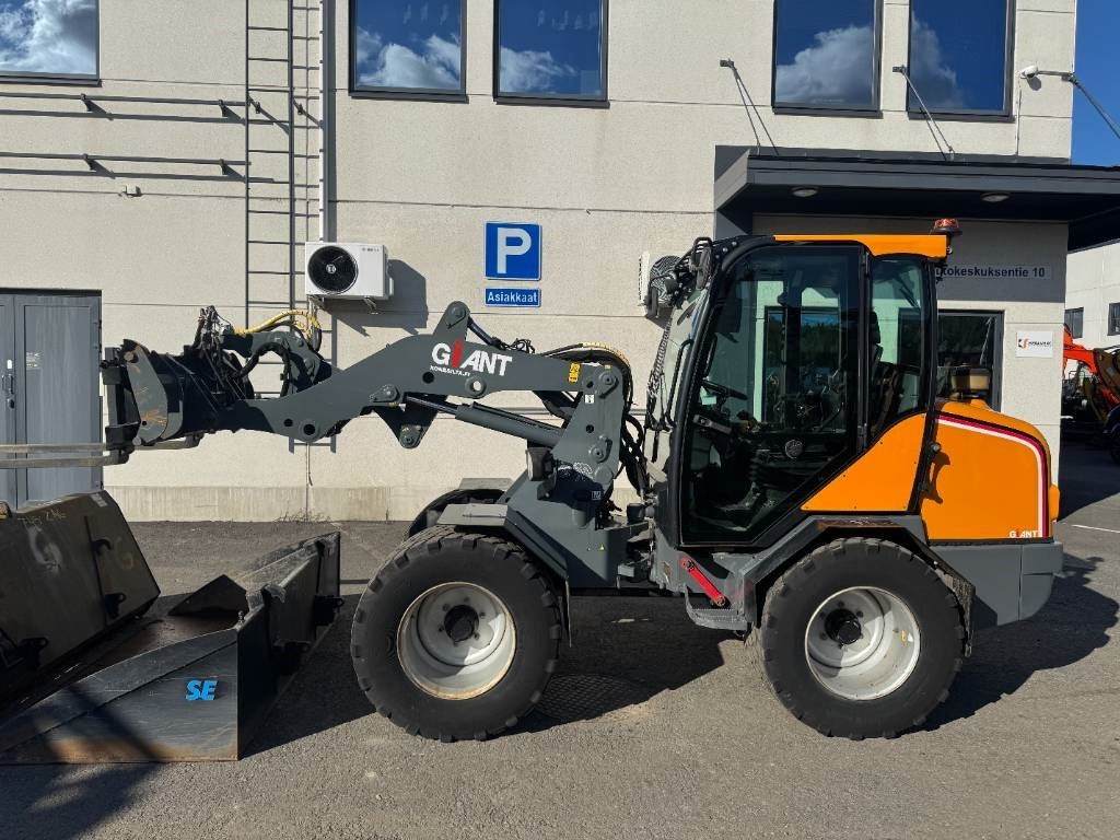 GiANT V 6004 T - Compact loader: picture 3 GiANT V 6004 T - Compact loader: picture 3