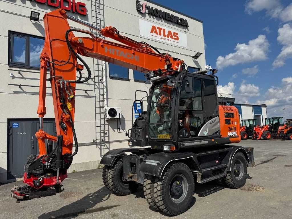 Hitachi MYYTY! SOLD! ZX145W-6 PYÖRITTÄJÄLLÄ - Wheel excavator: picture 2 Hitachi MYYTY! SOLD! ZX145W-6 PYÖRITTÄJÄLLÄ - Wheel excavator: picture 2