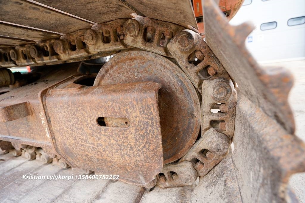 Crawler excavator Hitachi ZX130LCN PYÖRITTÄJÄLLÄ: picture 14