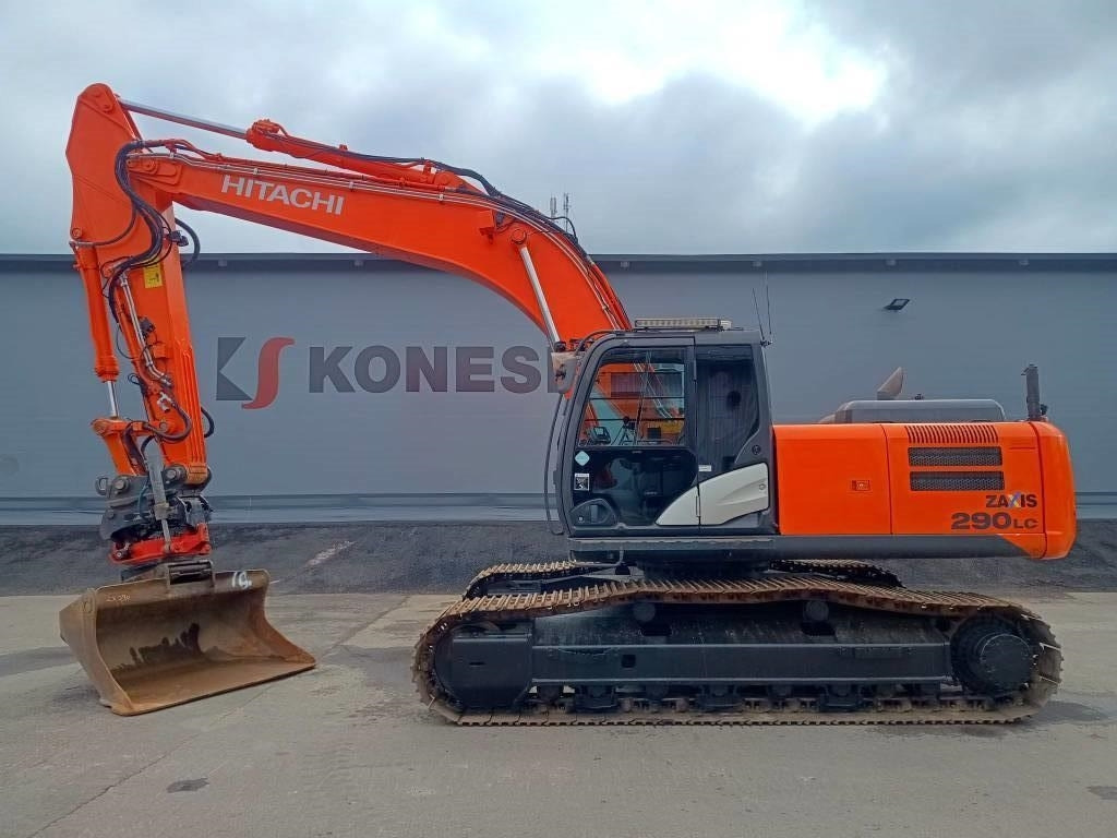 Hitachi ZX290LC-5 HUIPPUVARUSTEET - Crawler excavator: picture 1 Hitachi ZX290LC-5 HUIPPUVARUSTEET - Crawler excavator: picture 1