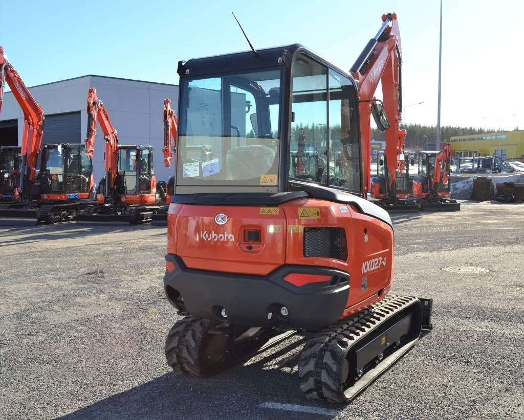 Kubota KX027-4 UUSI, TAKUU 24KK  - Mini excavator: picture 3 Kubota KX027-4 UUSI, TAKUU 24KK  - Mini excavator: picture 3