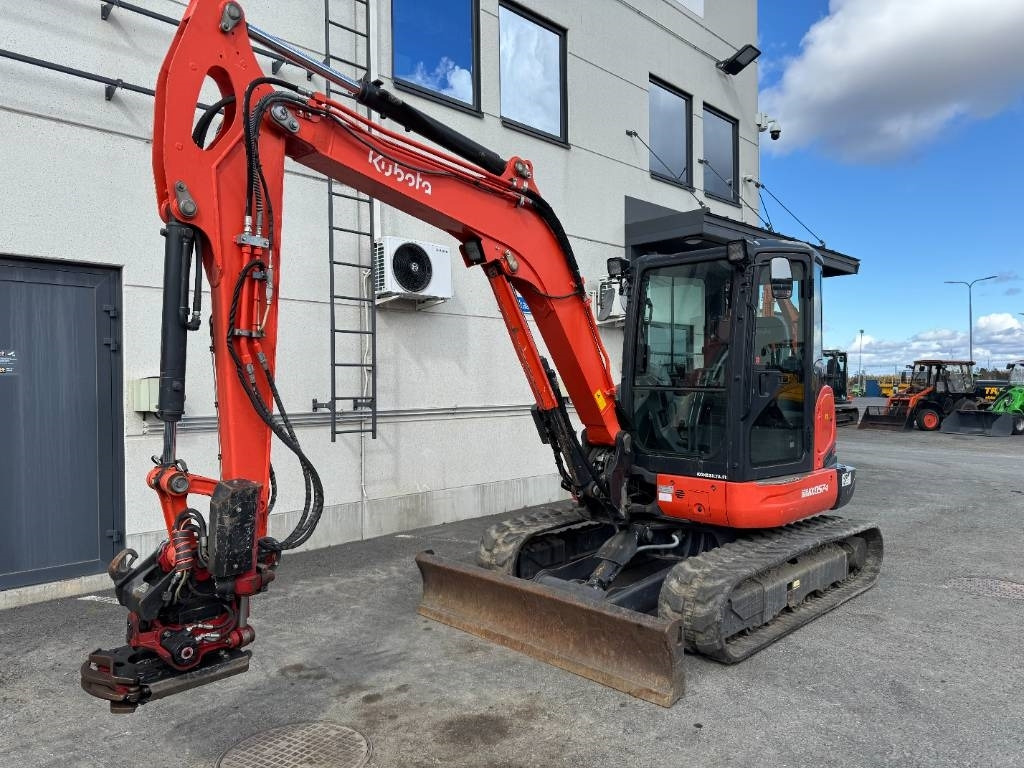 Kubota KX057-4 PYÖRITTÄJÄLLÄ - Mini excavator: picture 2 Kubota KX057-4 PYÖRITTÄJÄLLÄ - Mini excavator: picture 2