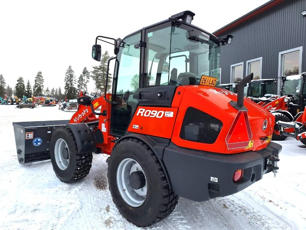 Kubota R090 VALMIINA TÖIHIN - Wheel loader: picture 4 Kubota R090 VALMIINA TÖIHIN - Wheel loader: picture 4