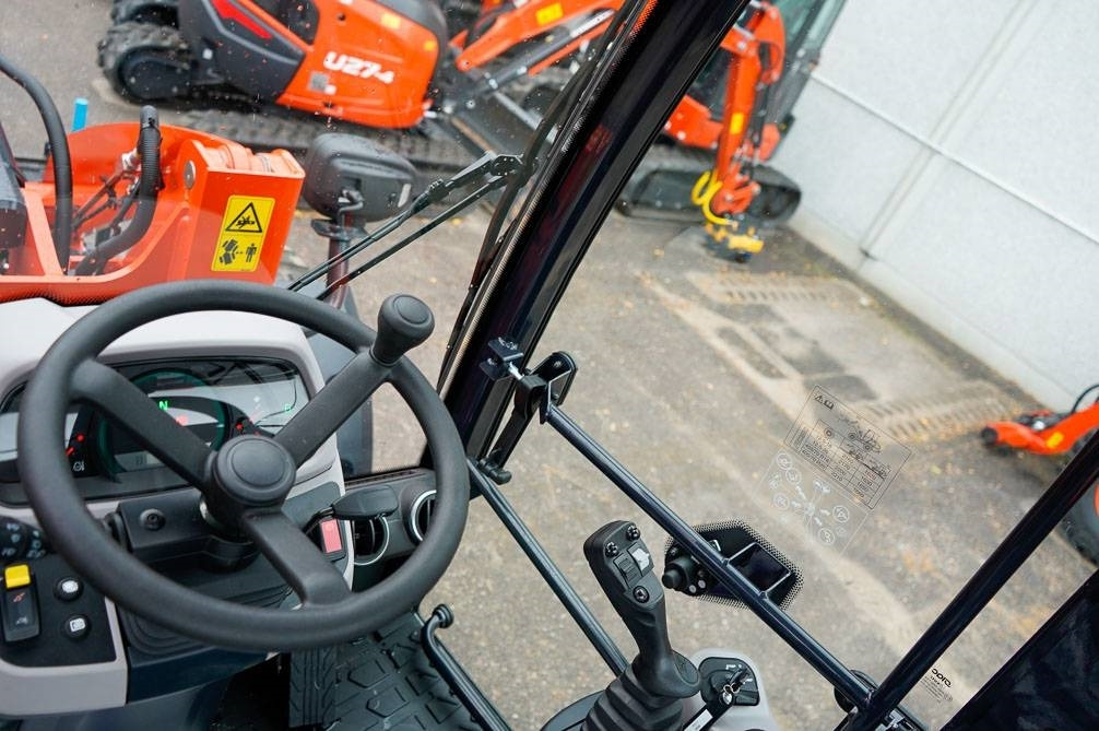 Wheel loader Kubota R090 VARUSTELTU: picture 25