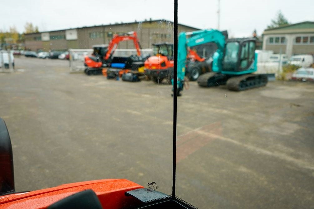Wheel loader Kubota R090 VARUSTELTU: picture 31
