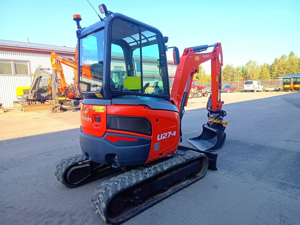Kubota U27-4 UUDELLA PYÖRITTÄJÄLLÄ  - Mini excavator: picture 4 Kubota U27-4 UUDELLA PYÖRITTÄJÄLLÄ  - Mini excavator: picture 4