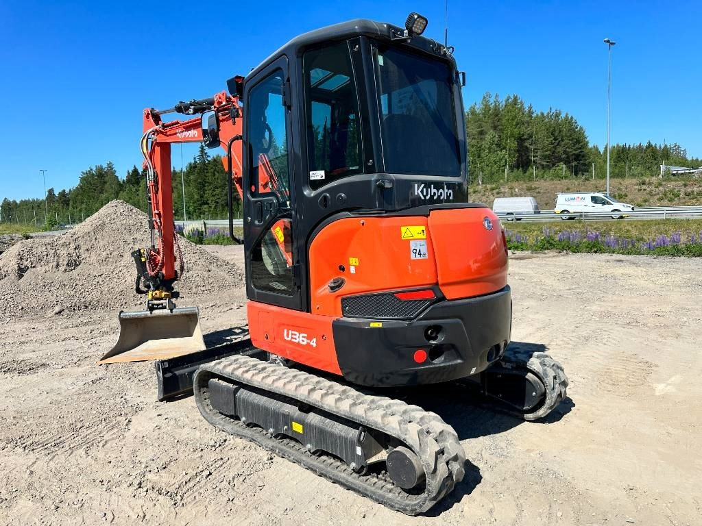 Kubota U36-4 Engconilla  - Mini excavator: picture 2 Kubota U36-4 Engconilla  - Mini excavator: picture 2