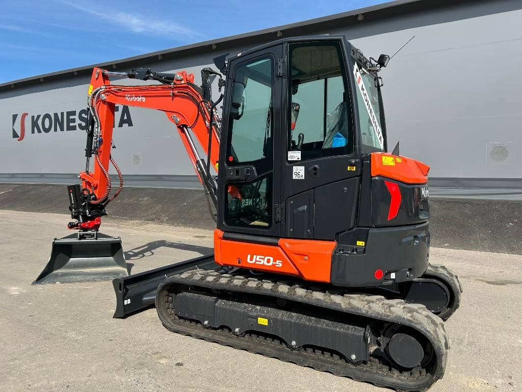 Kubota U50-5 DEMO PYÖRITTÄJÄLLÄ - Mini excavator: picture 2 Kubota U50-5 DEMO PYÖRITTÄJÄLLÄ - Mini excavator: picture 2