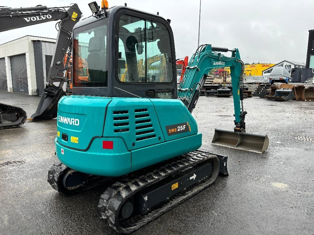 Sunward SWE25F KUIN UUSI  - Mini excavator: picture 4 Sunward SWE25F KUIN UUSI  - Mini excavator: picture 4
