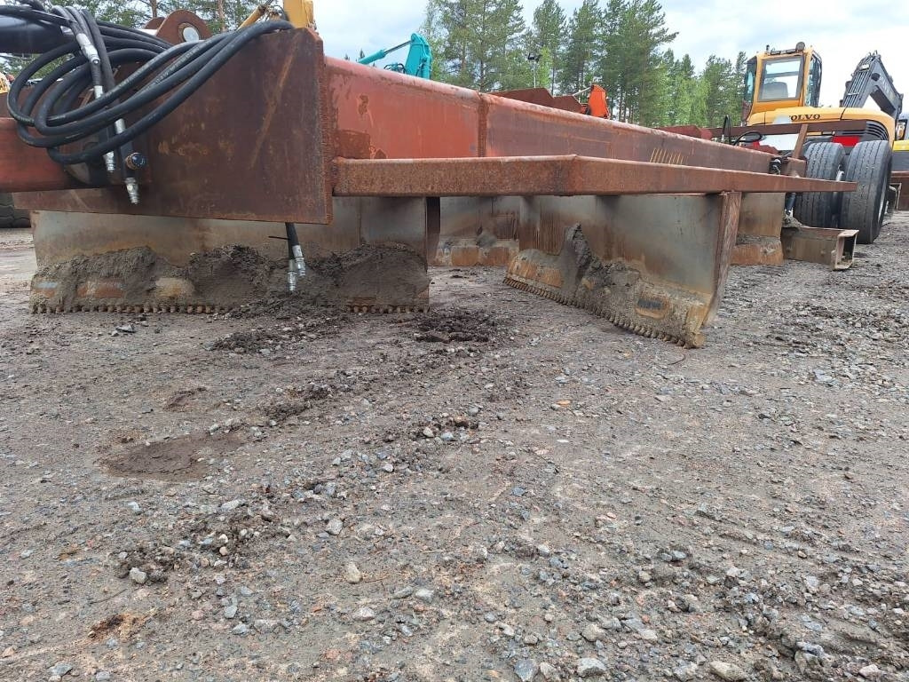 TIELANA HYDR OMAVALMISTE - Articulated dumper: picture 2 TIELANA HYDR OMAVALMISTE - Articulated dumper: picture 2