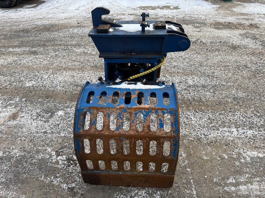 Trevibenne PMZ 10C - Grapple for Construction machinery: picture 3 Trevibenne PMZ 10C - Grapple for Construction machinery: picture 3
