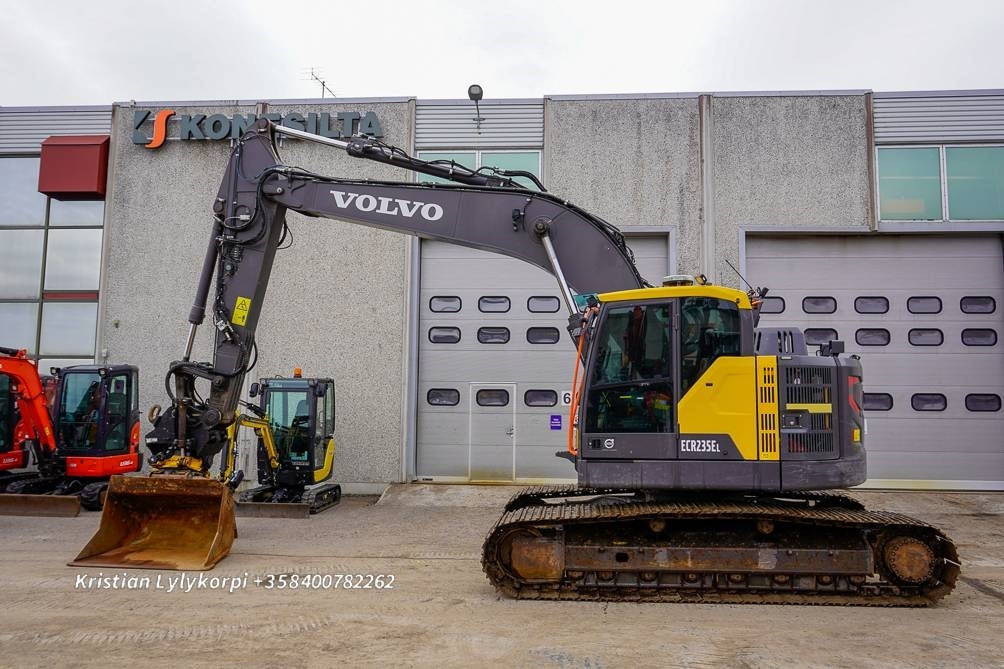 Volvo ECR235EL PYÖRITTÄJÄLLÄ - Crawler excavator: picture 1 Volvo ECR235EL PYÖRITTÄJÄLLÄ - Crawler excavator: picture 1