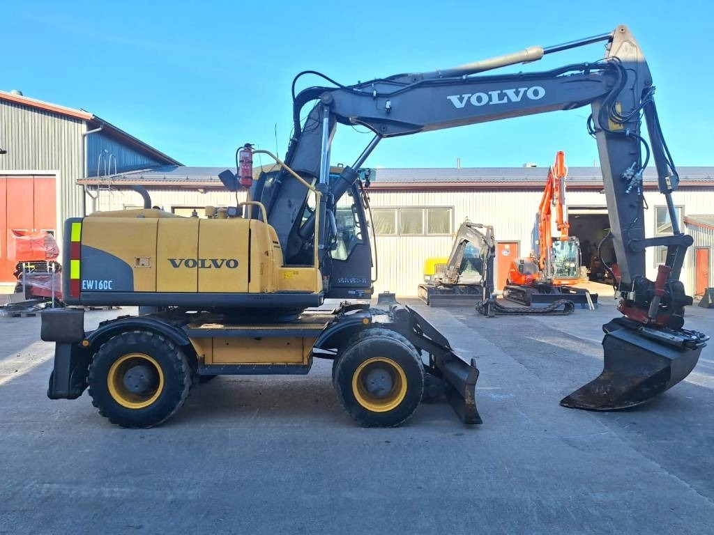 Volvo EW160C PYÖRITTÄJÄLLÄ - Wheel excavator: picture 5 Volvo EW160C PYÖRITTÄJÄLLÄ - Wheel excavator: picture 5