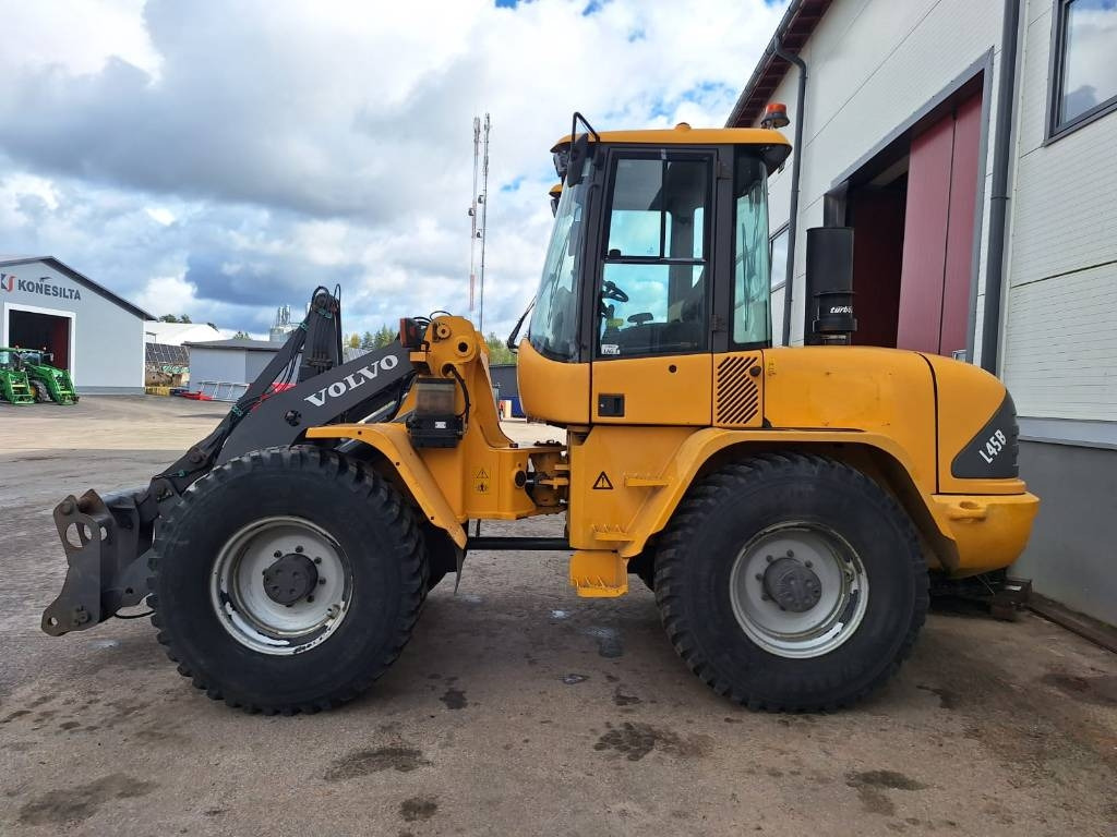 Volvo L45B TPS RASVARI, YM. - Wheel loader: picture 1 Volvo L45B TPS RASVARI, YM. - Wheel loader: picture 1